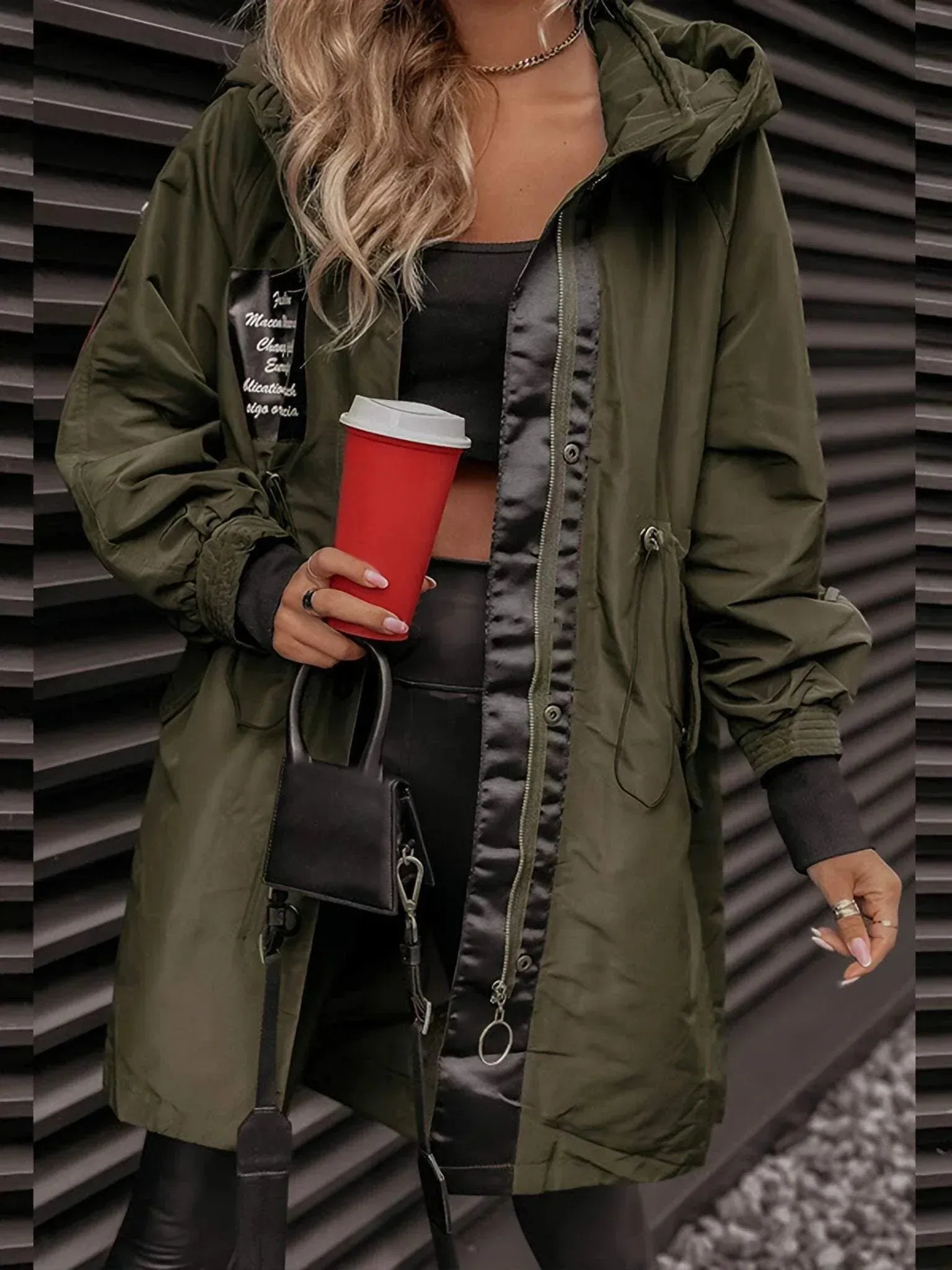 Raina – edle Jacke mit Kapuze