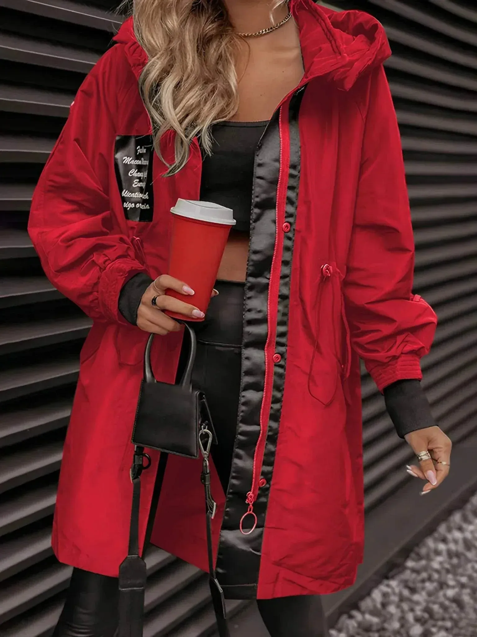 Raina – edle Jacke mit Kapuze