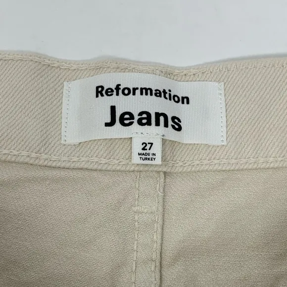 Reformation Amy Button Fly High Rise Beige Jean Denim Shorts Women’s size 27