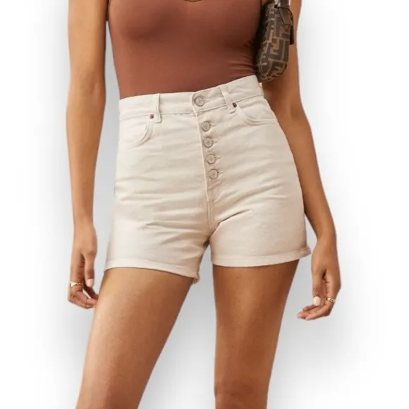 Reformation Amy Button Fly High Rise Beige Jean Denim Shorts Women’s size 27