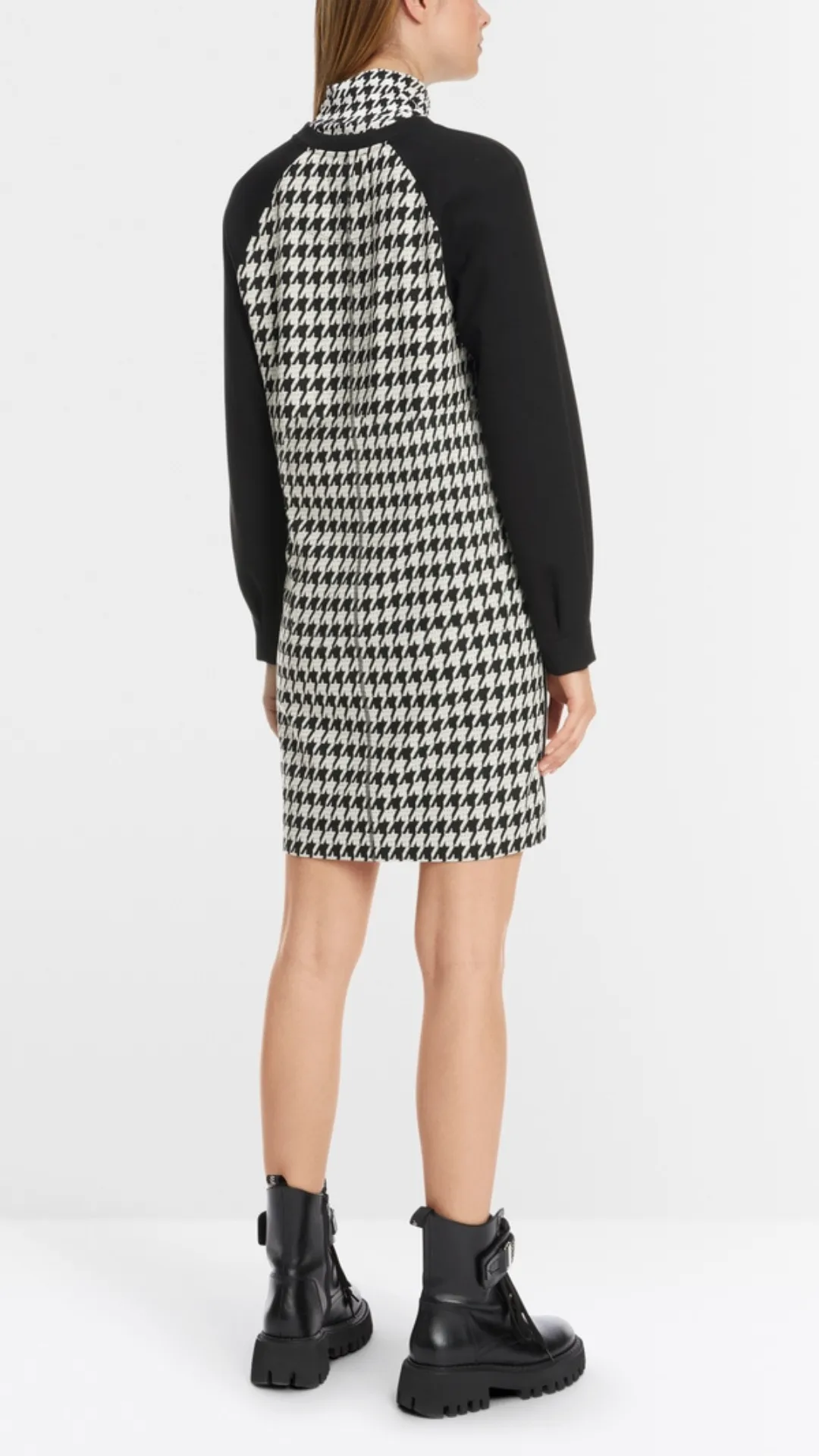 Relaxed Slip-on Dress