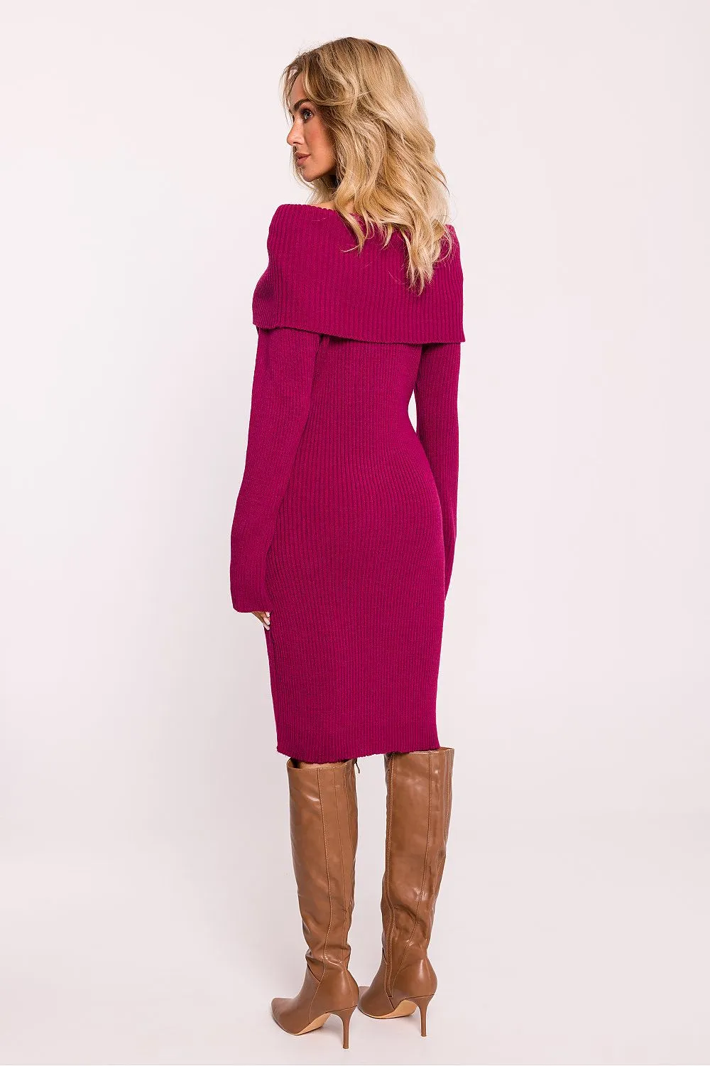 Ribbed Elegance Fitted Dress