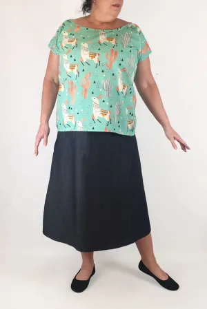 Rummage Style blue llama print top size 18