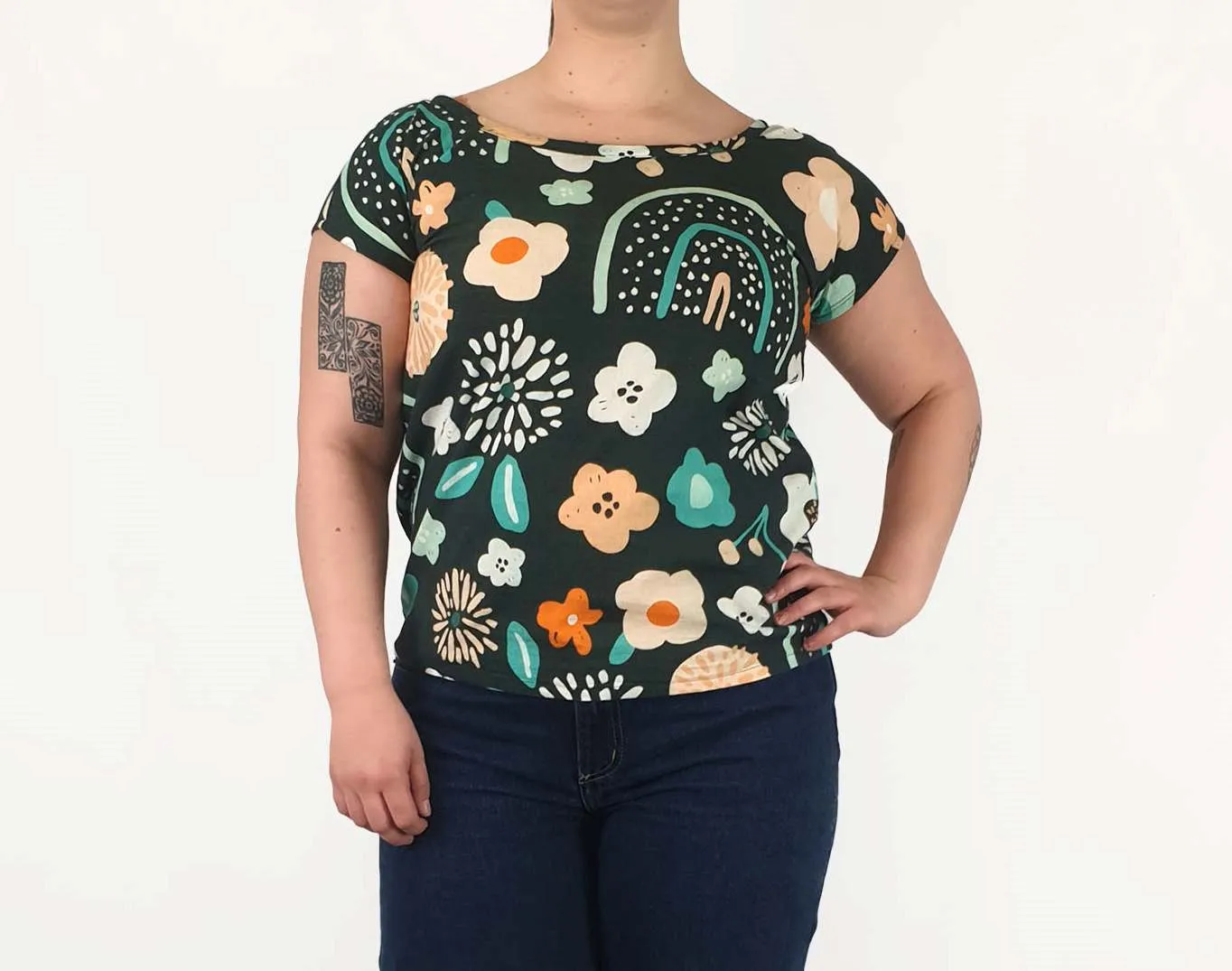 Rummage Style green flower print top size 16