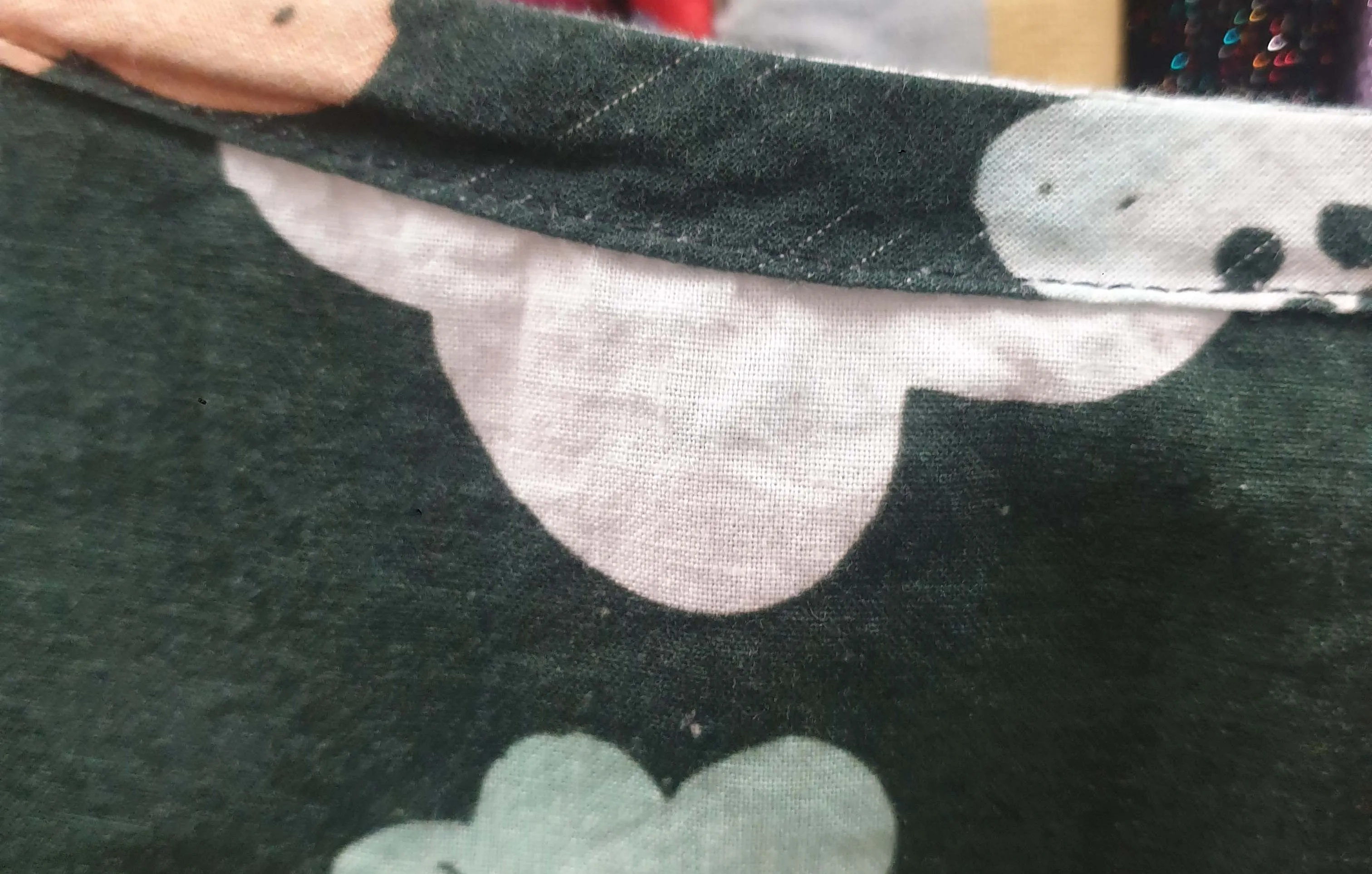Rummage Style green flower print top size 16