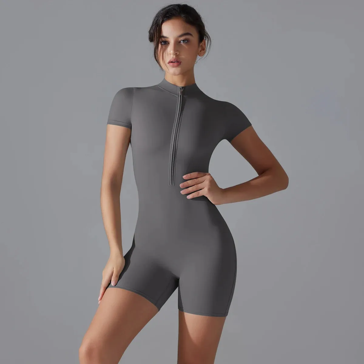 Scarlette - Slim Fit O-Neck Short Top & Elastic Waist Shorts Set