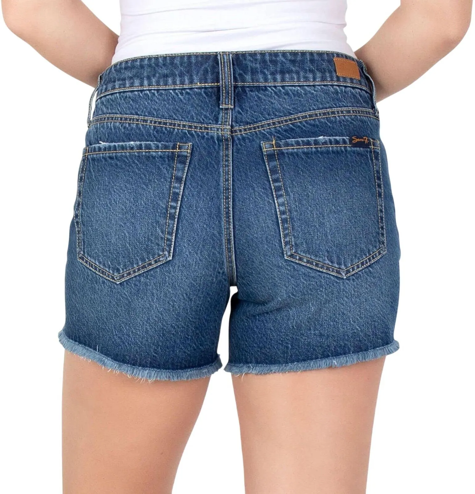 Seven7 Womens Denim Frayed Hem Slim Fit Weekend Short MY3324GL