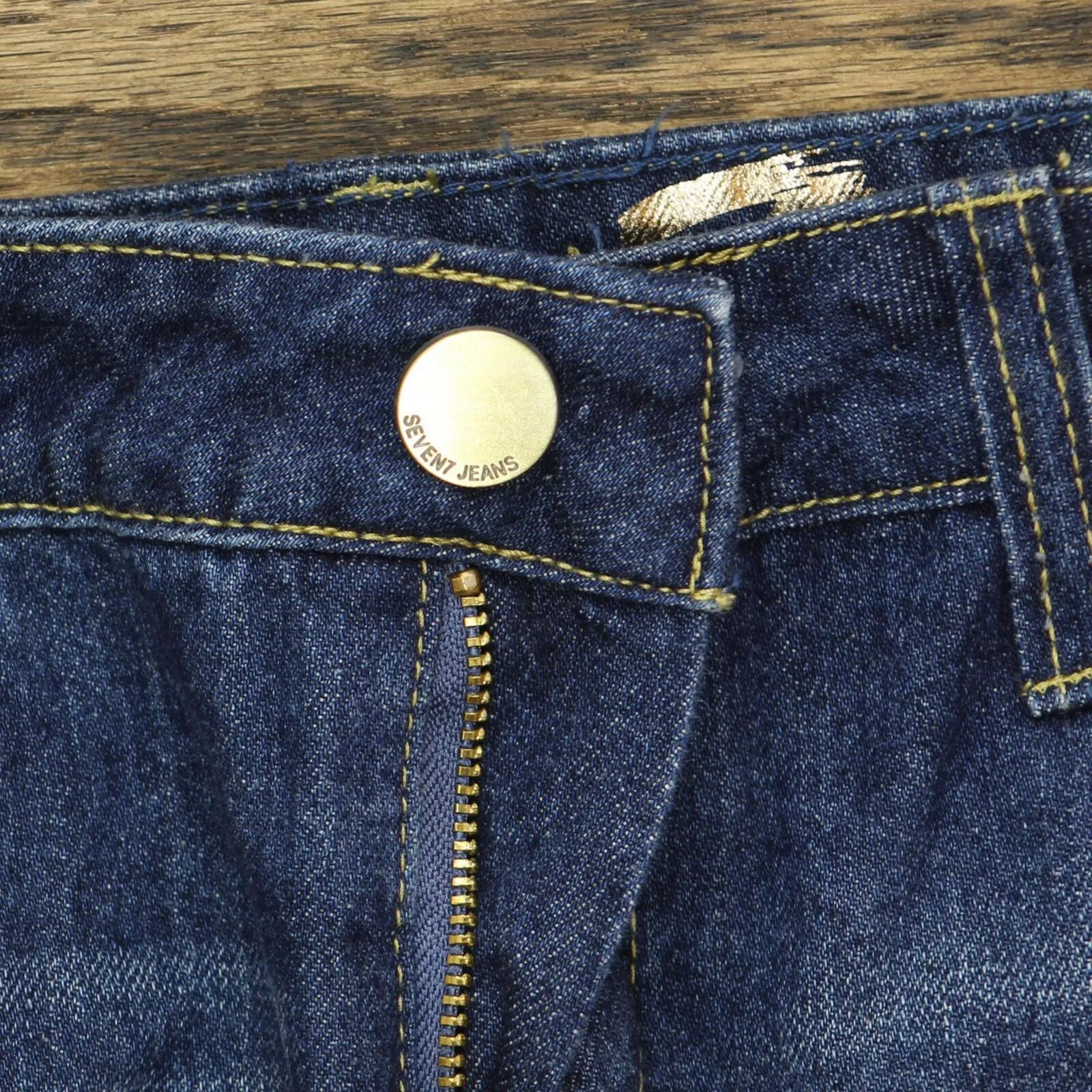 Seven7 Womens Denim Frayed Hem Slim Fit Weekend Short MY3324GL