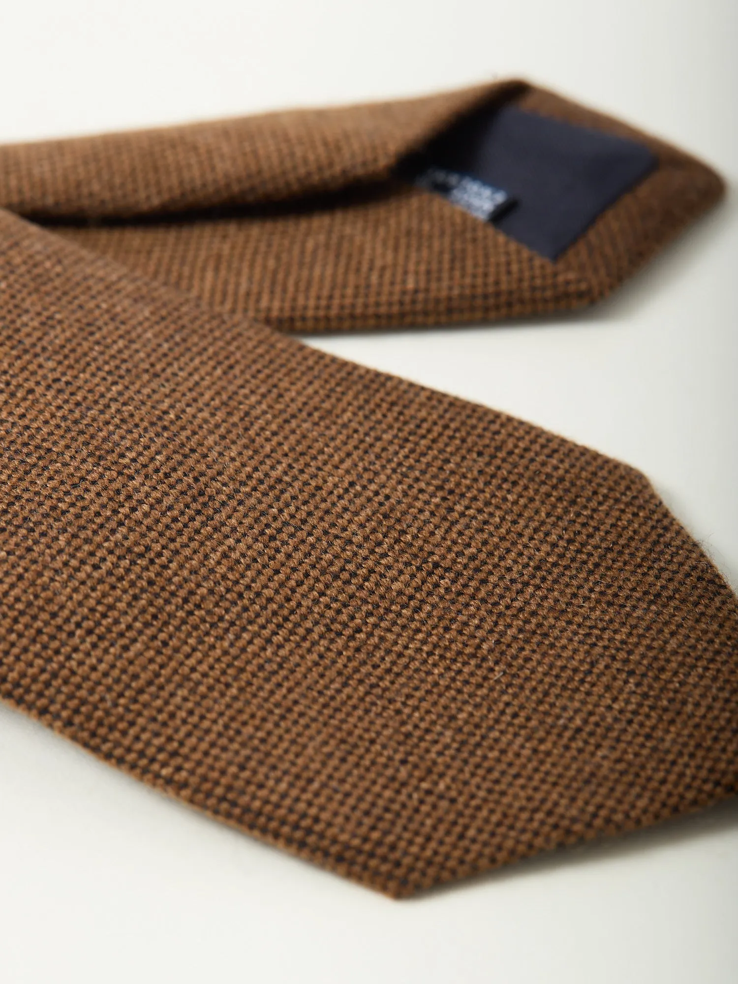 Solid Cashmere Tie Light Brown