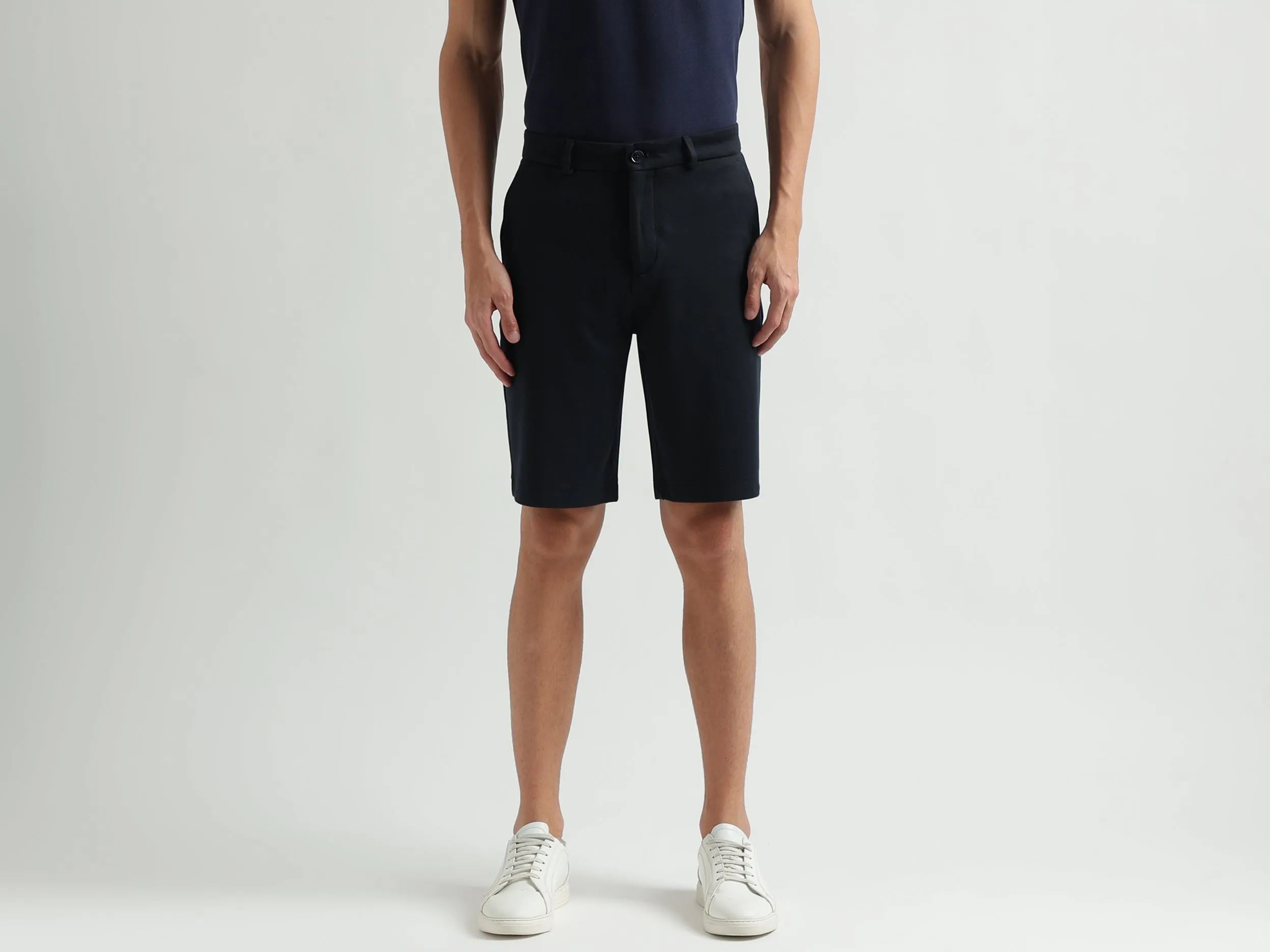 Solid Pattern Slim Fit Shorts