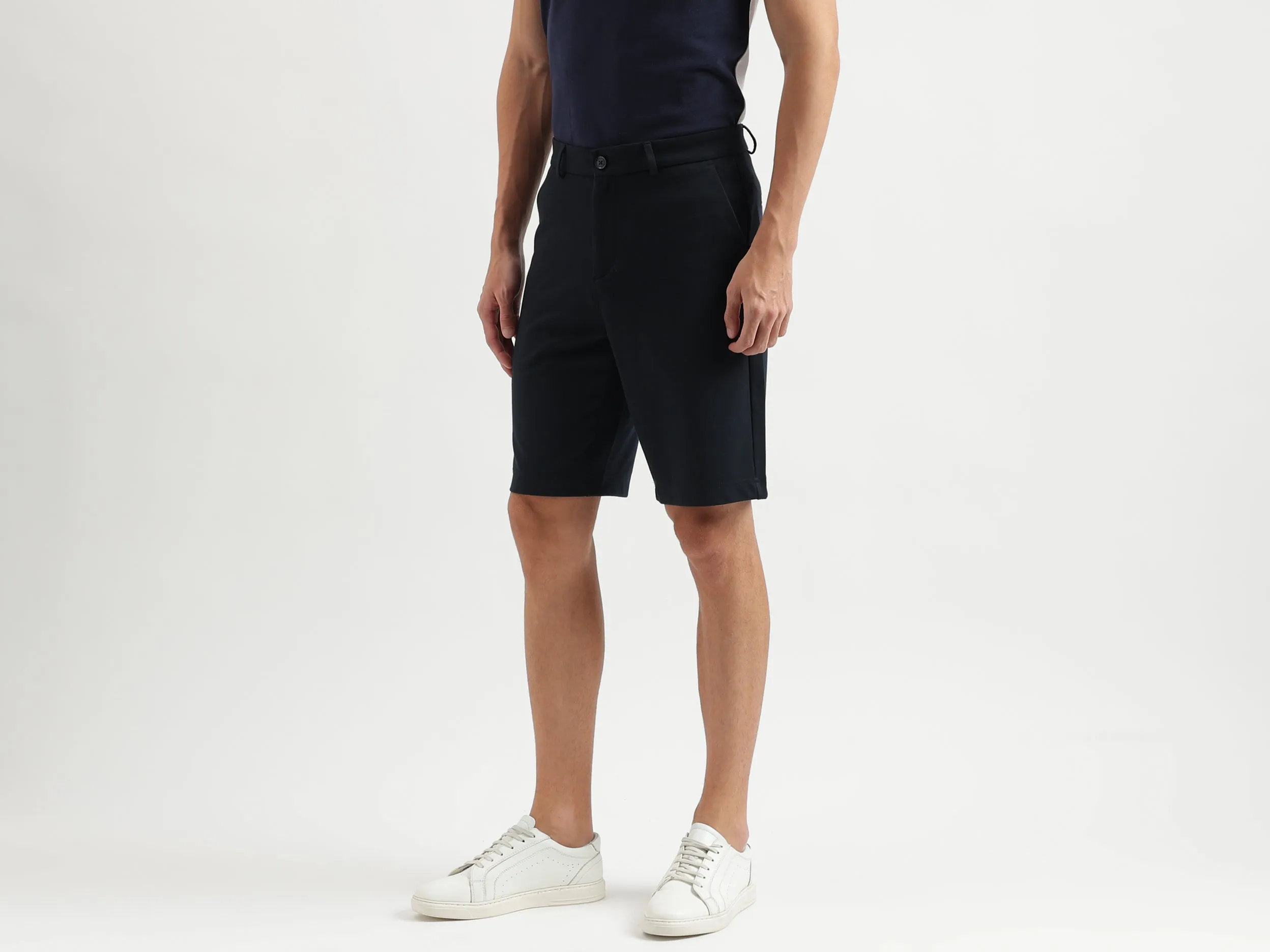 Solid Pattern Slim Fit Shorts