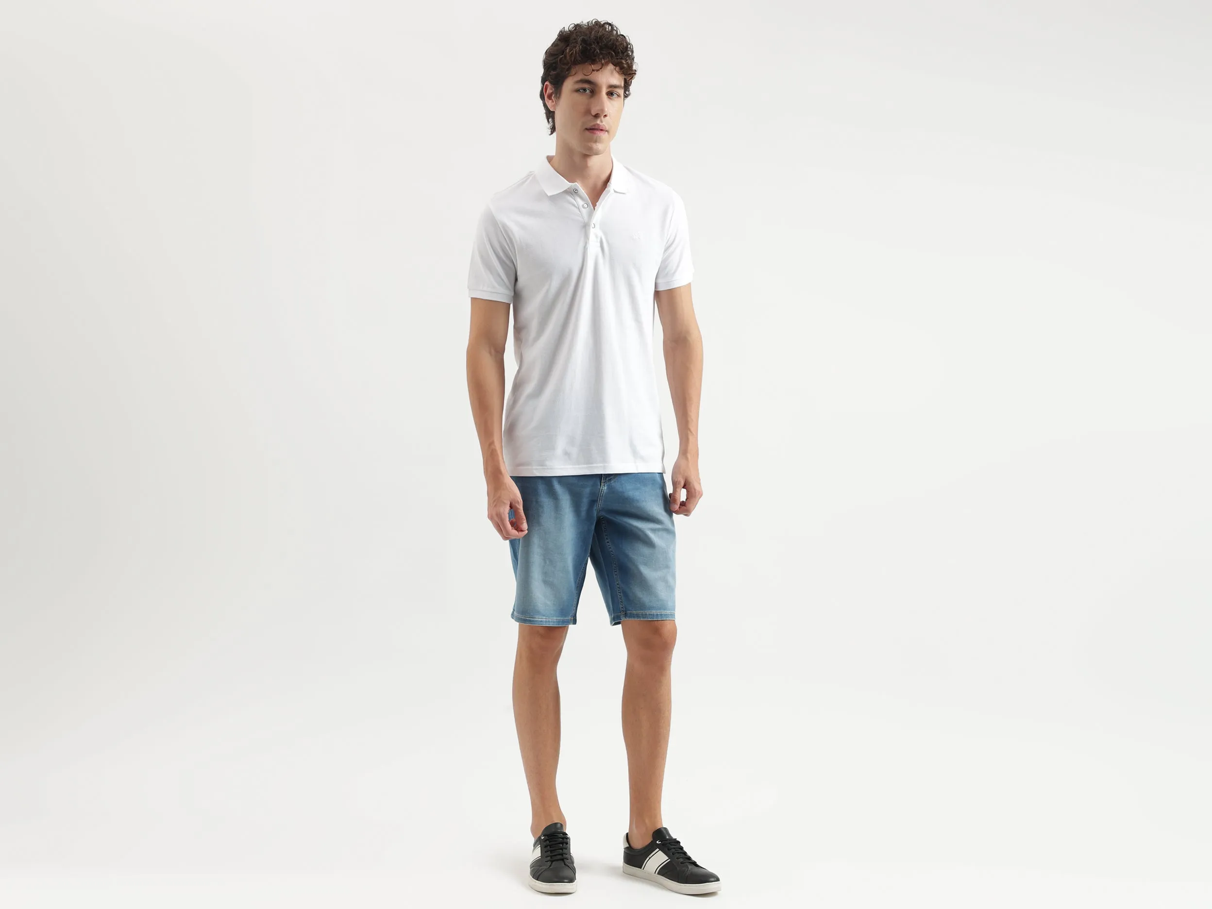 Solid Pattern Slim Fit Shorts