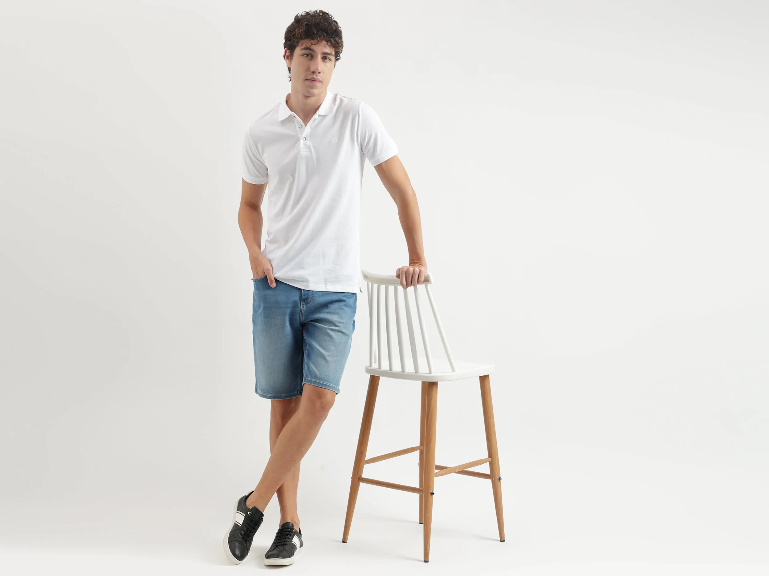 Solid Pattern Slim Fit Shorts