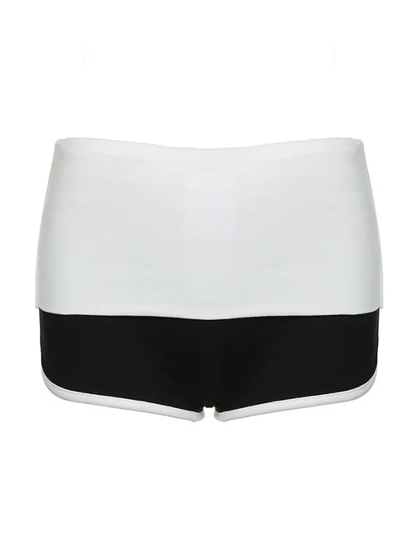 Sporty contrast shorts with low waist