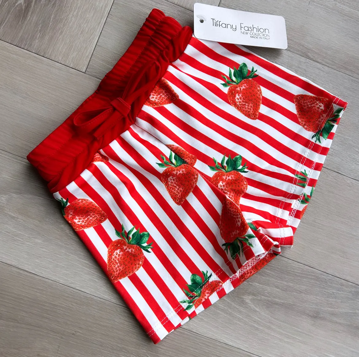 STRAWBERRY SHORTS