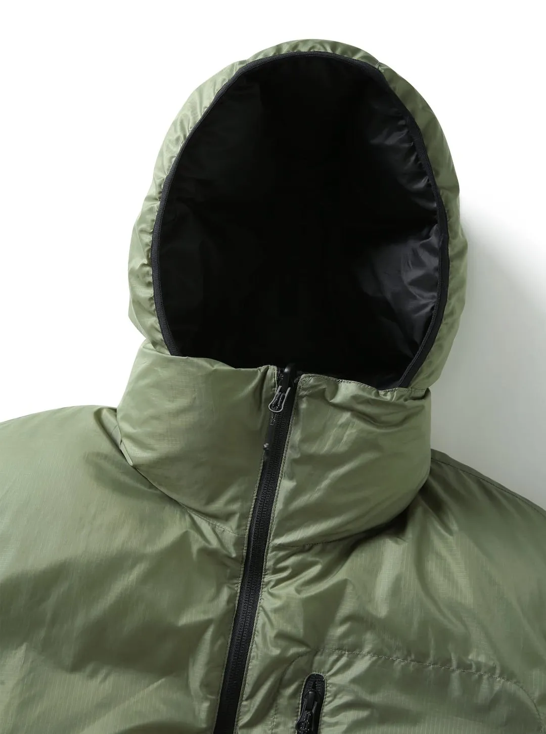 THISISNEERTHAT - PERTEX® DSN Reversible Down Jacket - Black / Green