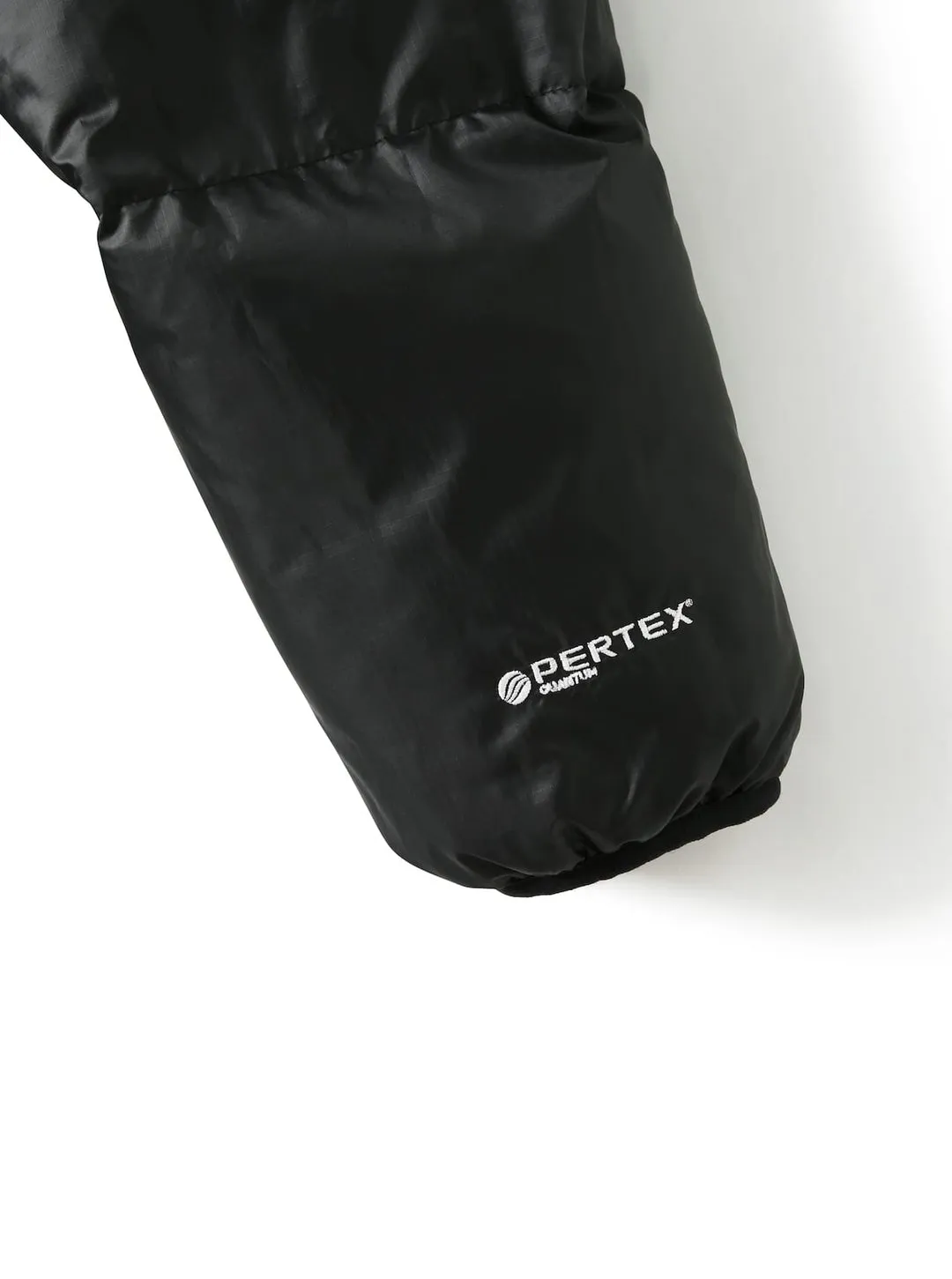 THISISNEERTHAT - PERTEX® DSN Reversible Down Jacket - Black / Green