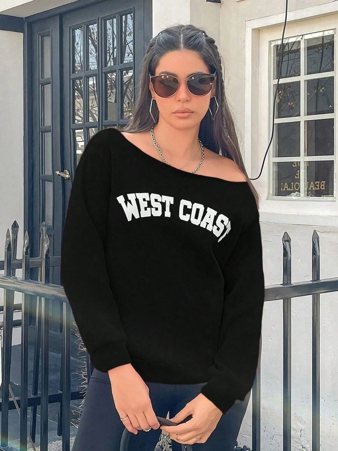 Trendy Off-Shoulder Letter Printed Long-Sleeve Top for Casual Autumn and Winter Style