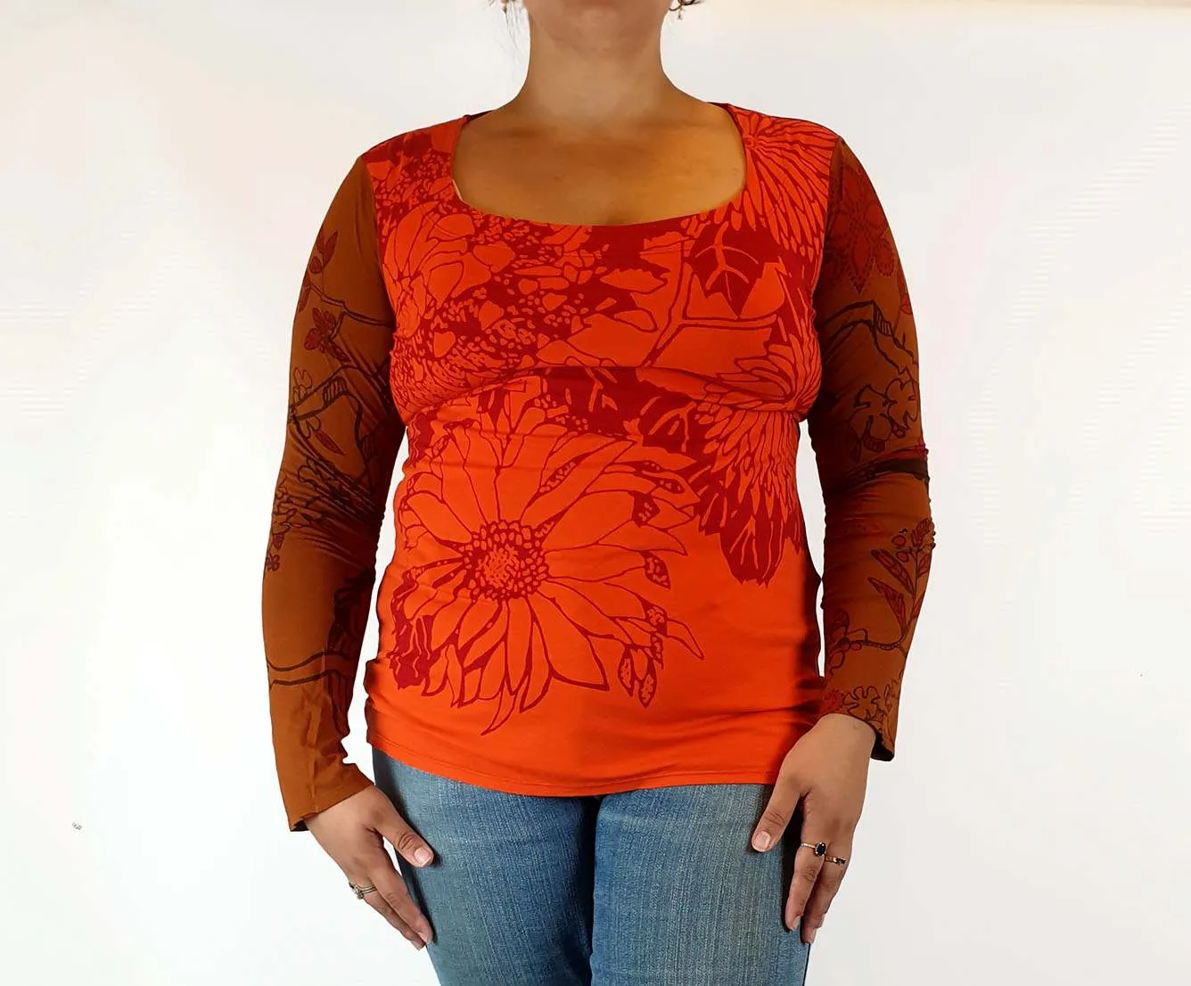 Upstream by Megan Salmon red print long sleeve top size 14