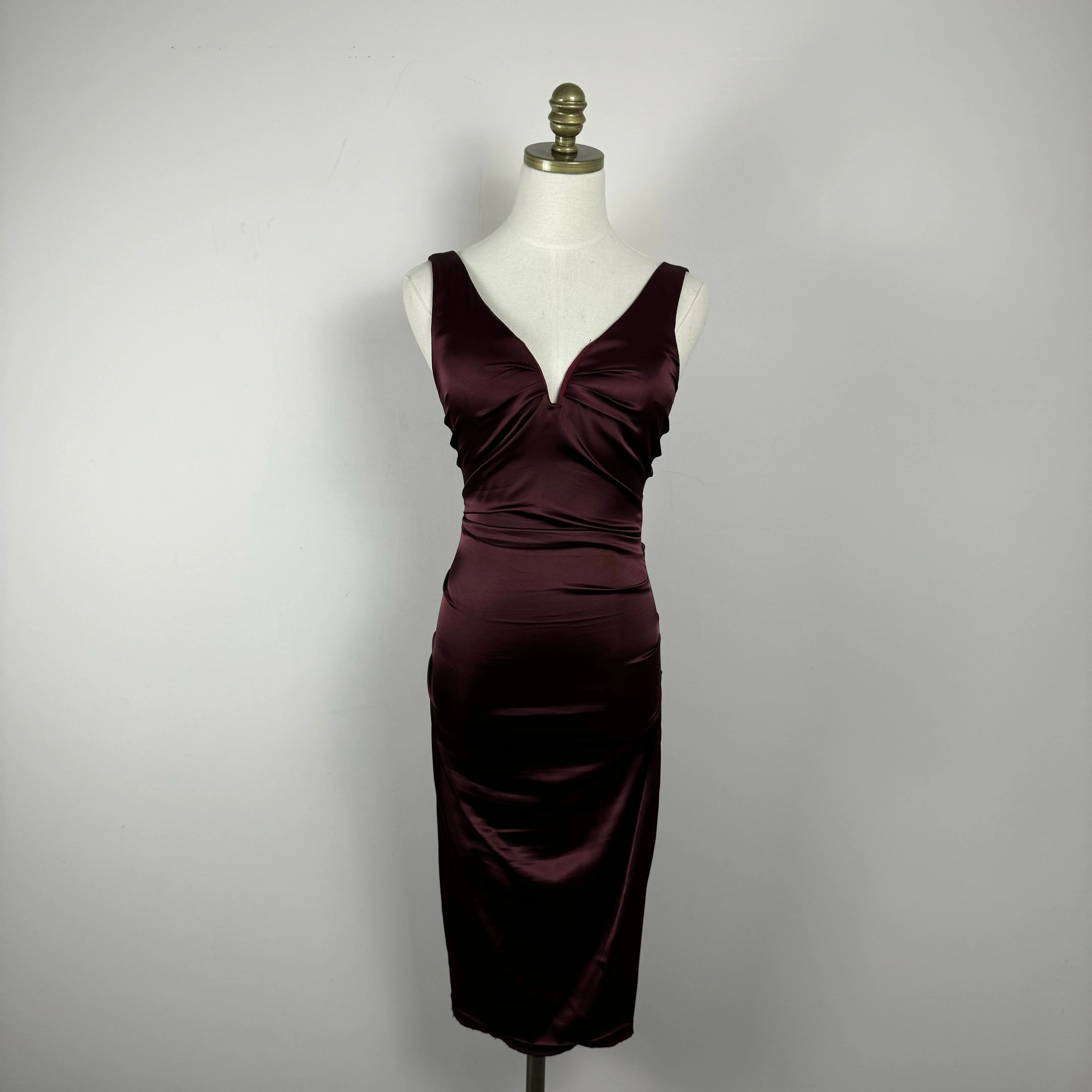 Vintage Burgundy Silky Fitted Midi Dress