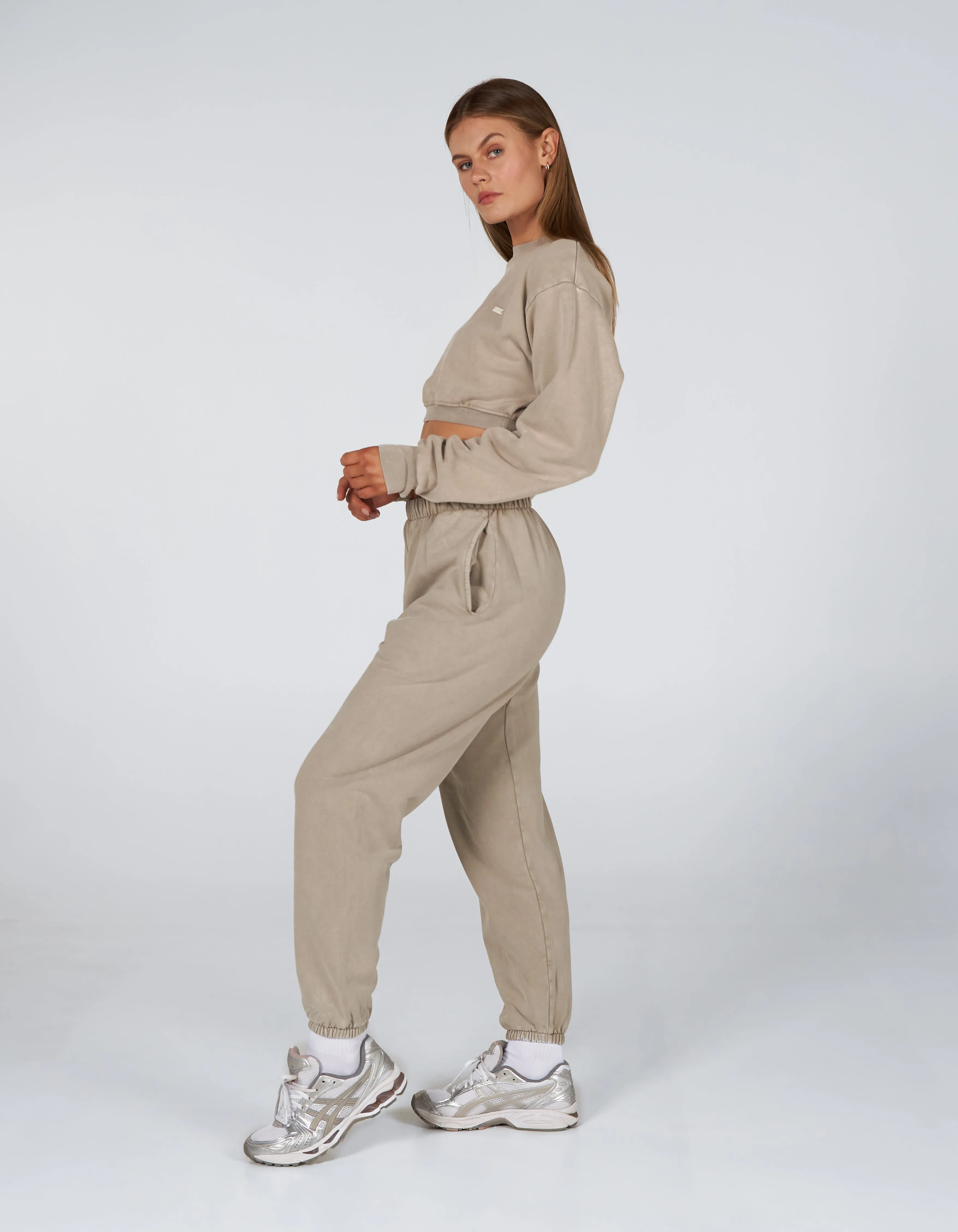 W23 Cropped Crew Neck- Earth