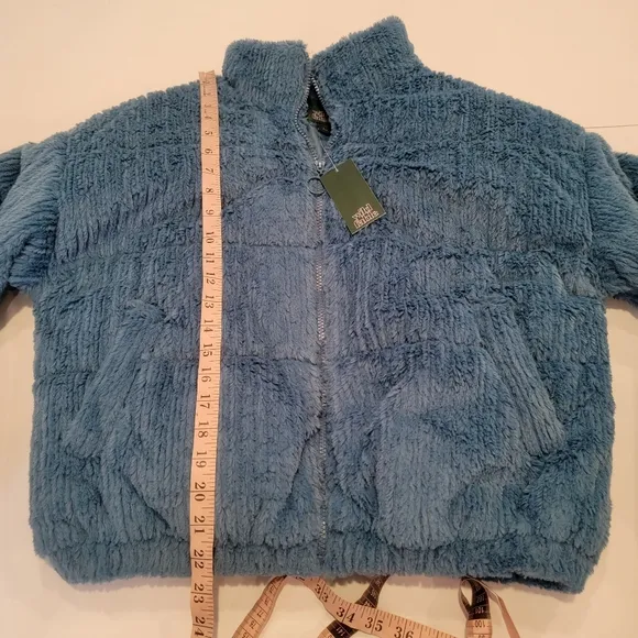 Wild Fable Faux Fur Corduroy Puffer Jacket Soft Feather Fluff Crop Turquois NWT!