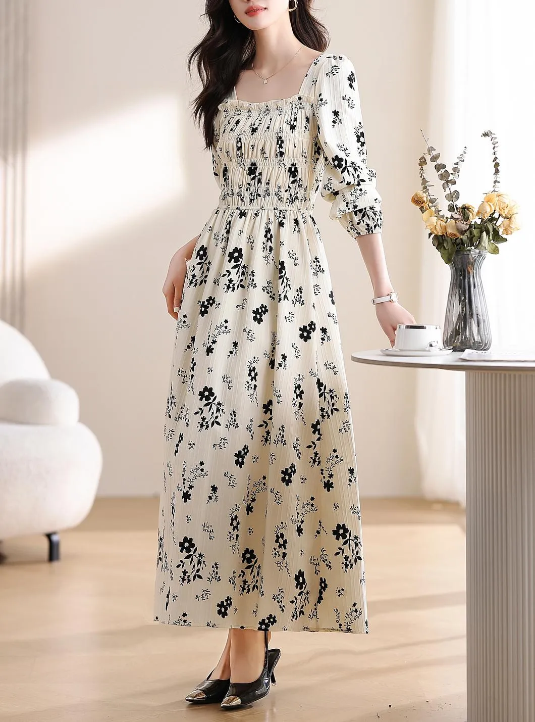 Women's Long Sleeve Maxi Dress with Charming Floral Design